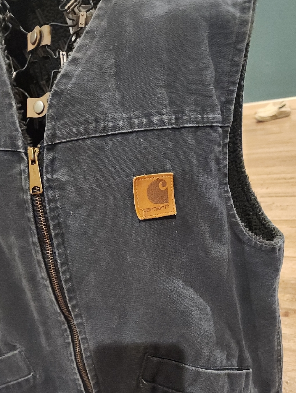 Vintage Carhartt Dark Blue Canvas Zip Vest with Leather Logo - Picture 2 of 5